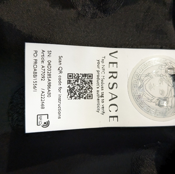 Versace Women's Authenticated Blazer size 42 - Picture 10 of 12